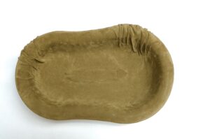 Bain de Chance en cuir nubuck olive, vue de dessus